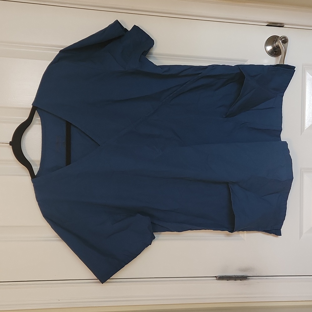 Allheart Basics XL blue scrub top
